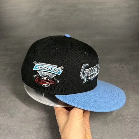 Hat Club Cleveland Guardians New Era Cap 7 1/4‎ Black Baby Blue Silver Metallic - Picture 3 of 7